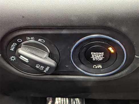 Used 2019 Maserati Levante S image 29