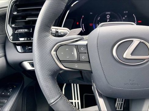 Used 2024 Lexus RX 500h F Sport w/ Convenience Package image 14