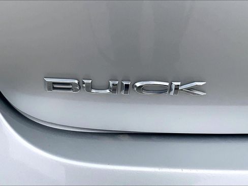 Used 2018 Buick Envision Essence AWD/4WD image 30