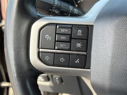 Used 2023 Ford Expedition Limited RWD image 27