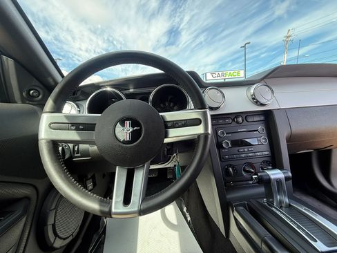 Used 2008 Ford Mustang Coupe RWD image 24