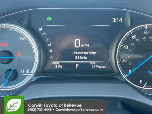 Used 2021 Toyota Venza Limited image 10