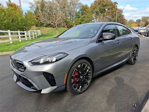 New 2026 BMW M235i xDrive w/ Technology Package image 3