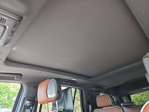 Used 2023 GMC Yukon Denali Ultimate w/ LPO, Floor Liner Package AWD/4WD image 52