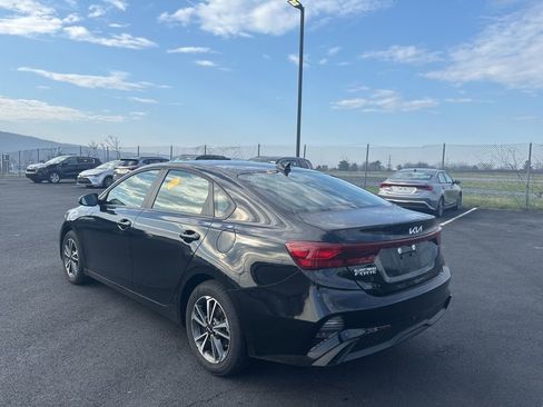 Certified 2024 Kia Forte LXS w/ LXS Technology Package image 5