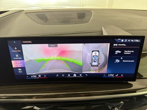 Used 2025 BMW X5 xDrive40i w/ Parking Assistance Package AWD/4WD image 27