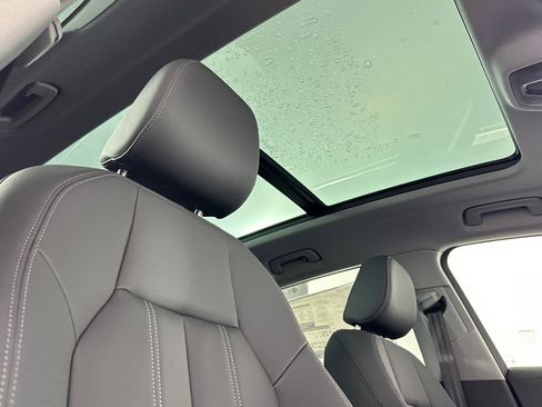 New 2025 Audi Q5 Premium Plus image 16