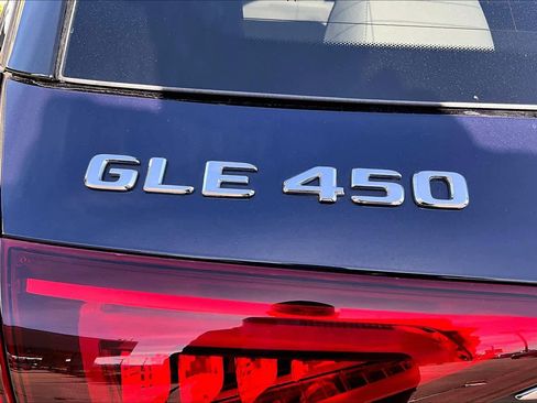 Used 2020 Mercedes-Benz GLE 450 4MATIC image 9