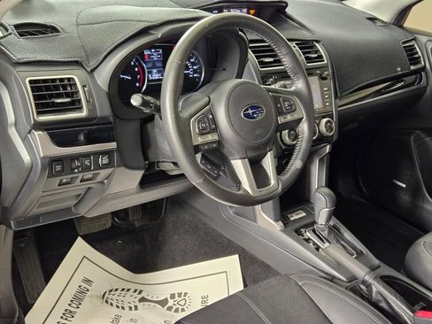 Used 2018 Subaru Forester 2.5i Touring w/ Popular Package #3B AWD/4WD image 18