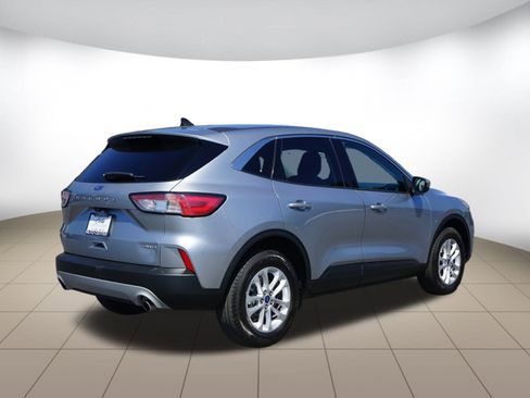 Used 2021 Ford Escape SE image 7