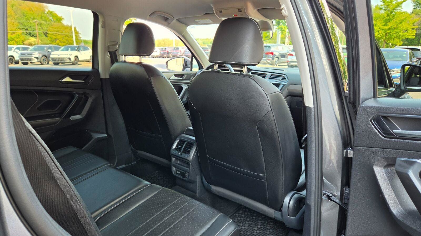 Certified 2023 Volkswagen Tiguan SE AWD/4WD image 51