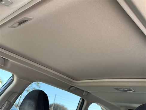 Used 2023 Subaru Forester Premium image 17