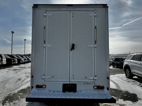 Used 2016 Chevrolet Express 3500 image 54