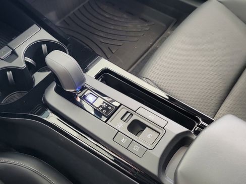 New 2026 Toyota Prius XLE AWD/4WD image 31