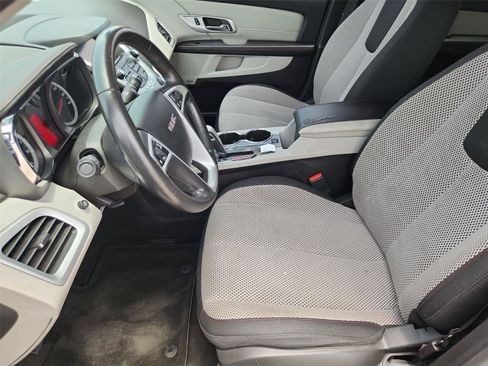 Used 2014 GMC Terrain SLE FWD image 16