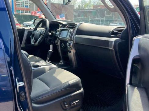 Used 2016 Toyota 4Runner SR5 Premium image 24