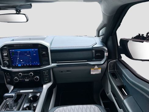 Used 2023 Ford F150 Limited image 25