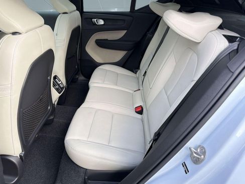 New 2026 Volvo XC40 B5 Plus w/ Protection Package Premier AWD/4WD image 14