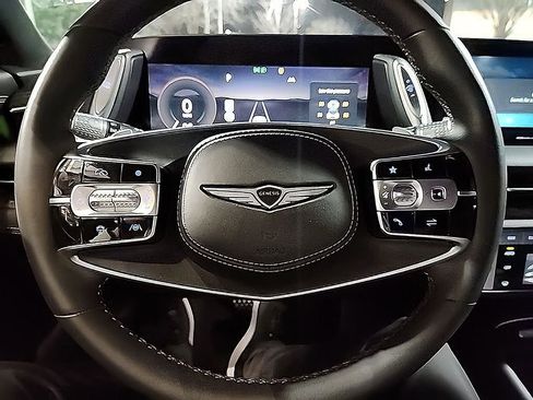 Used 2024 Genesis G90 3.5T image 8