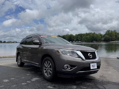 Used 2014 Nissan Pathfinder SL