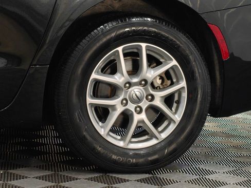 Used 2023 Chrysler Voyager LX FWD image 61