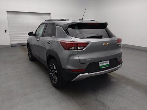 Used 2025 Chevrolet TrailBlazer LT FWD image 5