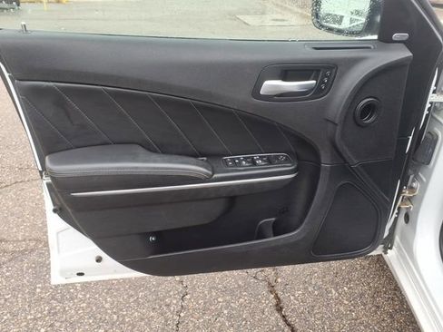 Used 2016 Dodge Charger SXT w/ AWD Plus Group image 9