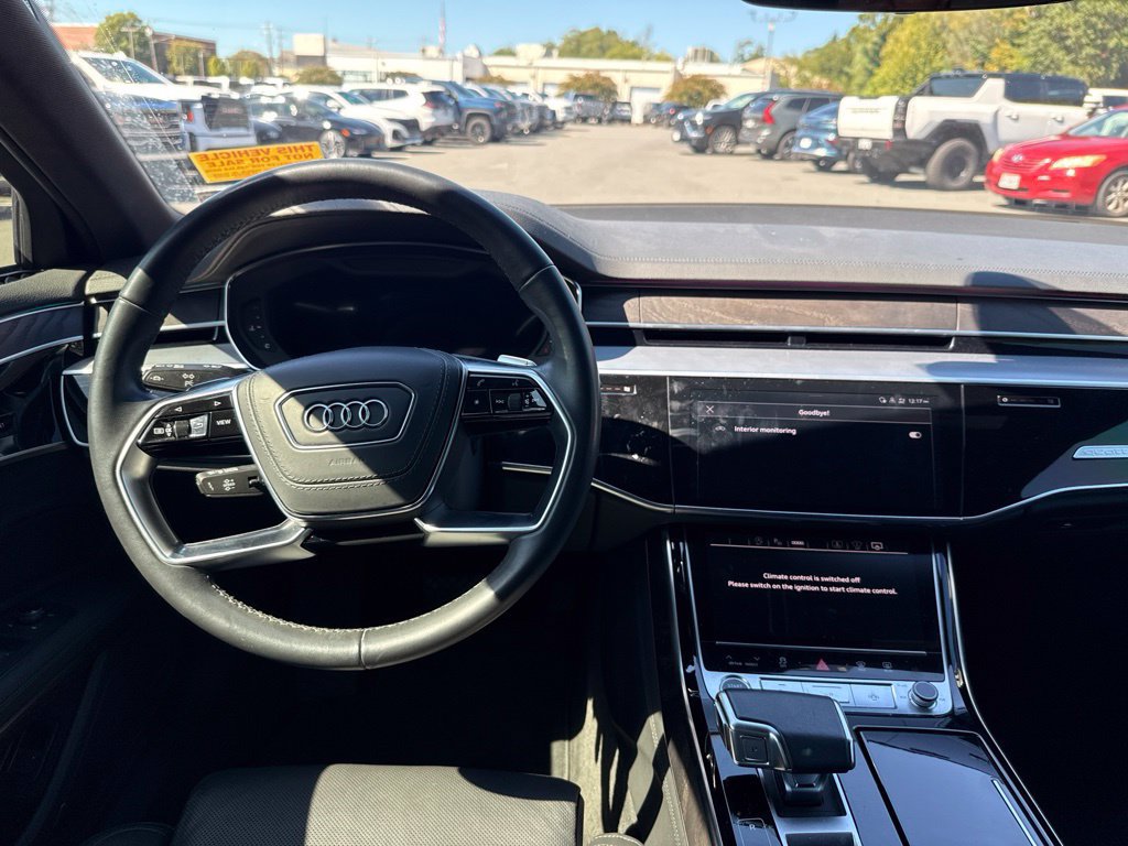 Used 2023 Audi A8 L 3.0T AWD/4WD image 12