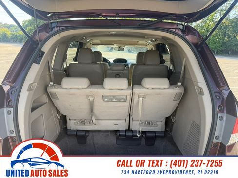 Used 2015 Honda Odyssey EX-L image 9