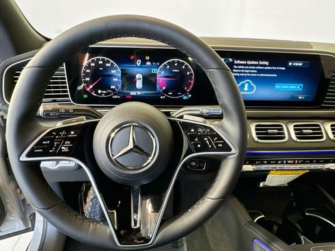 New 2026 Mercedes-Benz GLE 580 4MATIC image 11