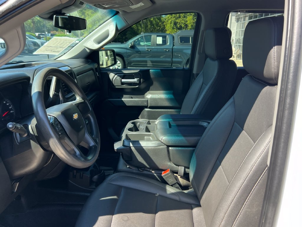 Used 2022 Chevrolet Silverado 1500 W/T w/ WT Value Package AWD/4WD image 8
