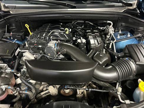 Used 2024 Dodge Durango SXT w/ Trailer Tow Group IV image 28