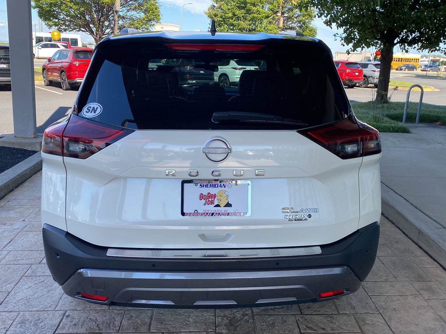 Certified 2023 Nissan Rogue SL w/ SL Premium Package AWD/4WD image 6