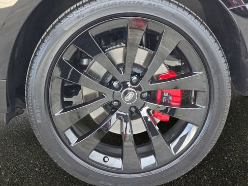 Certified 2025 Land Rover Range Rover Sport Dynamic SE image 35