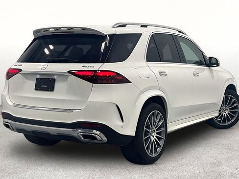 Used 2024 Mercedes-Benz GLE 350 4MATIC image 2