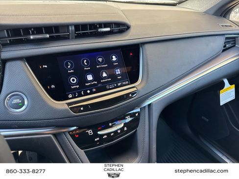 New 2026 Cadillac XT5 Luxury image 19