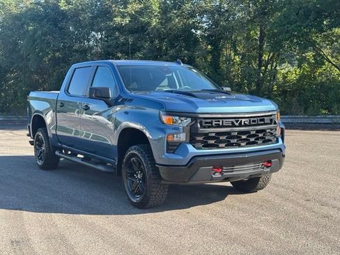 Certified 2024 Chevrolet Silverado 1500 Custom Trail Boss w/ LPO, Dark Essentials Package AWD/4WD image 9