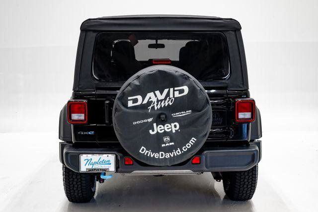 Certified 2023 Jeep Wrangler Unlimited w/ Cold Weather Group AWD/4WD image 34