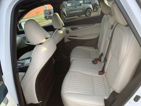 Used 2019 INFINITI QX50 Essential w/ Sensory Package image 26