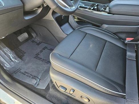 New 2026 Buick Enclave Preferred w/ Power Package image 4