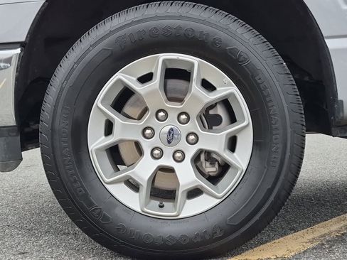 Used 2023 Ford F150 XLT image 6