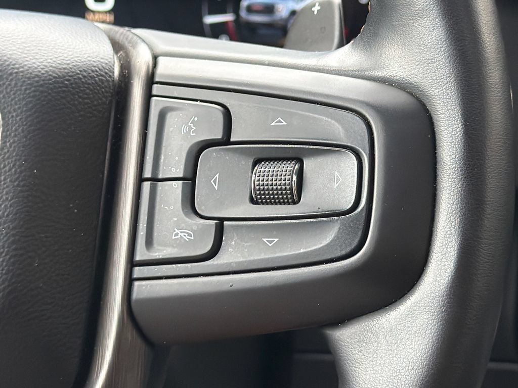 Used 2023 GMC Sierra 1500 AT4 w/ Technology Package AWD/4WD image 35