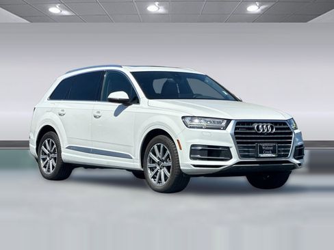 Used 2018 Audi Q7 3.0T Premium Plus AWD/4WD image 6