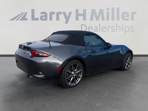 Used 2016 MAZDA MX-5 Miata Grand Touring image 5