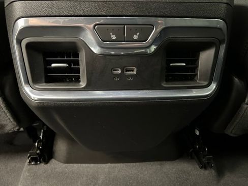Used 2024 Chevrolet Silverado 3500 High Country w/ Technology Package AWD/4WD image 46