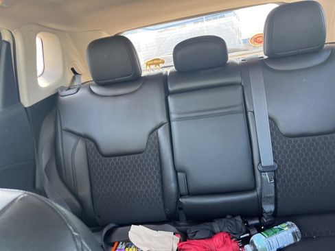 Used 2018 Jeep Compass Altitude w/ Popular Equipment Group image 14