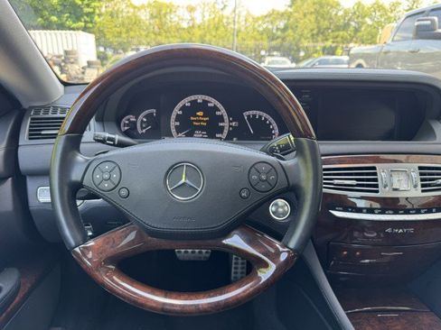 Used 2014 Mercedes-Benz CL 550 4MATIC w/ Sport Package image 30