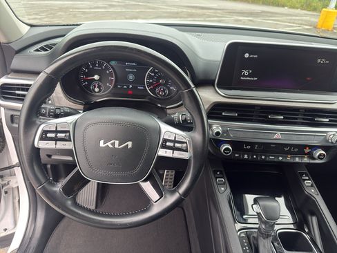 Used 2022 Kia Telluride SX FWD image 9