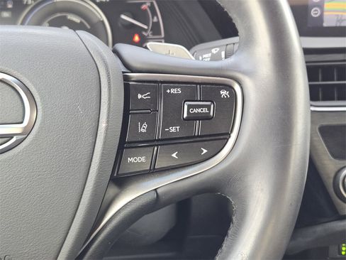 Used 2022 Lexus ES 300h 300h w/ Premium Package image 30