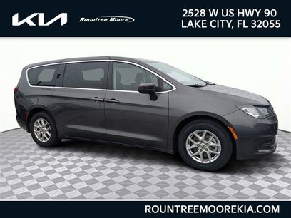 Used 2023 Chrysler Voyager LX